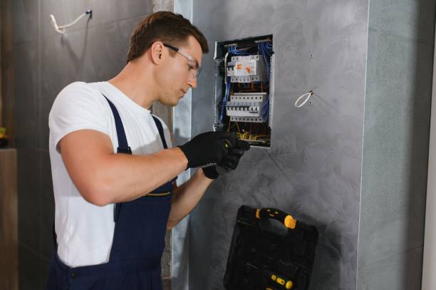 Best Commercial Electrician Services  in Navarre Beach, FL